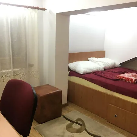 Apartman The Yellow House *