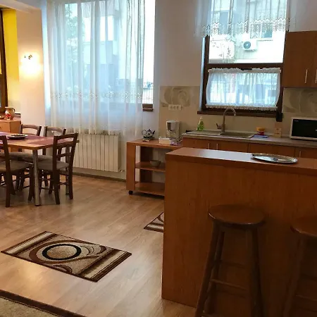 Apartman The Yellow House